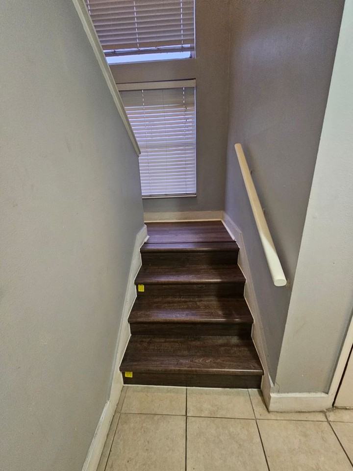 2400 Summerfield Pl - Photo 7 of 13