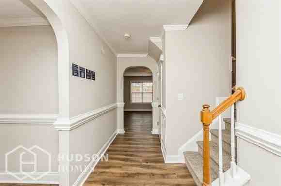 1728 Heisser Ln - Photo 3 of 21