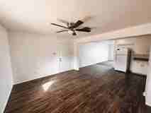 219 W Kinderman Dr - Photo 1 of 1