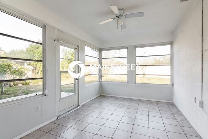 13220 Whaler Dr - Photo 7 of 15