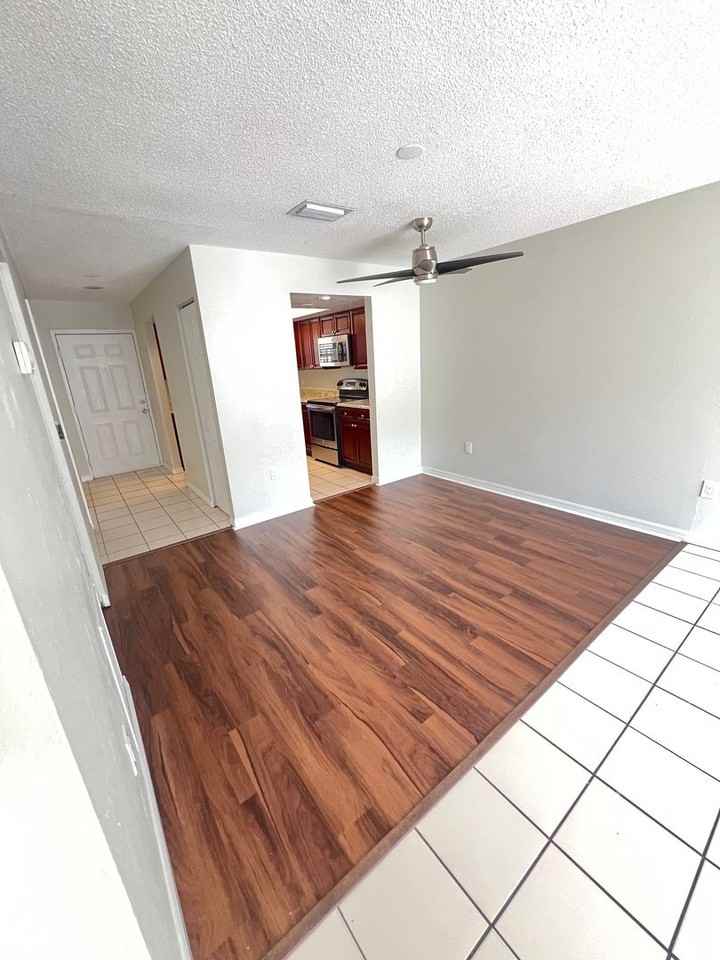 1840 Morrill St - Photo 4 of 11