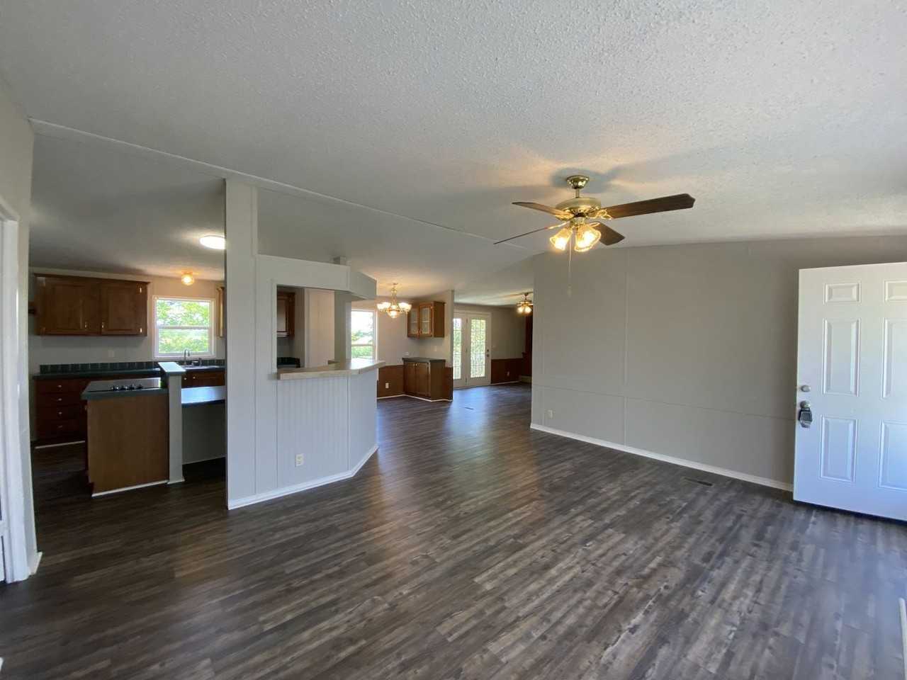 8505 Highway 41 N - Photo 2 of 14