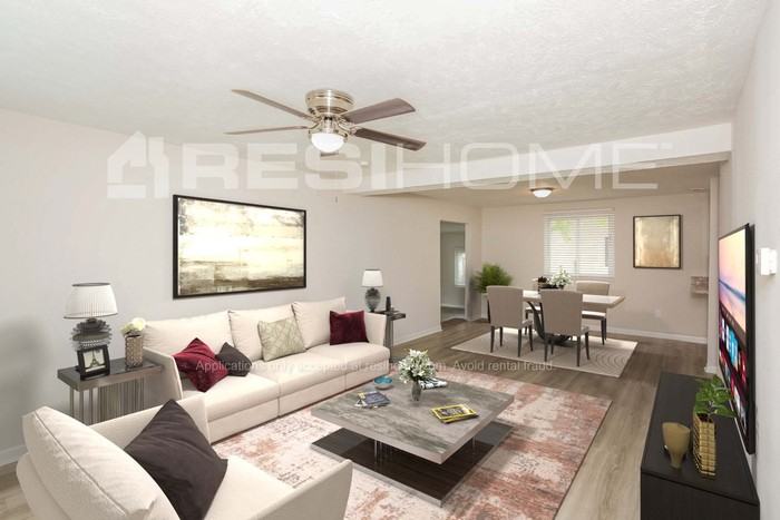 930 Woodlark Dr - Photo 5 of 18