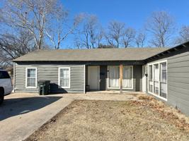 featured image of 1717/1719 Walton Walker Dr