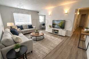 PER336 - Photo 1 of 1