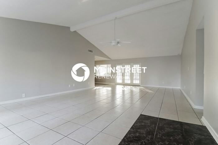 512 San Marie Ave - Photo 2 of 16