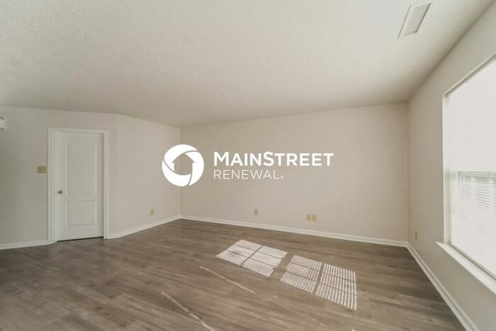 4323 Saint Catherines Ct - Photo 4 of 17