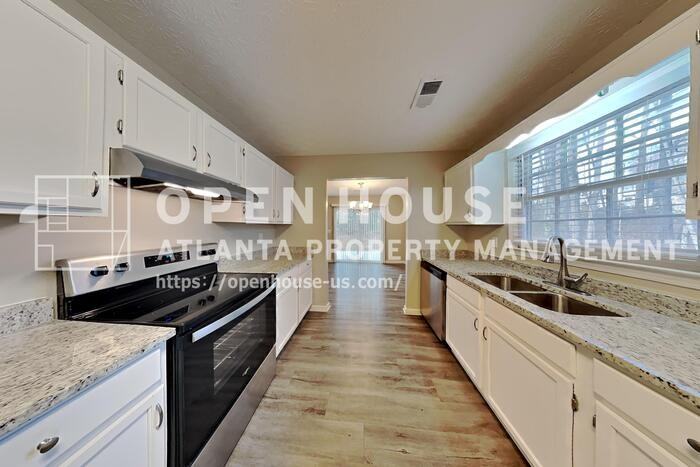 2705 Braemore Gln - Photo 5 of 20