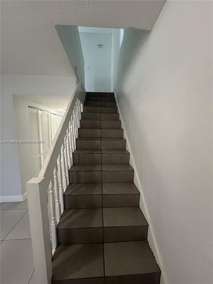 6612 Southwest 41st Street - Photo 2 of 14