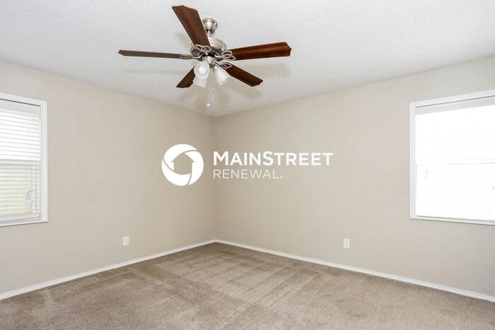 2704 Hardy Pl - Photo 7 of 16