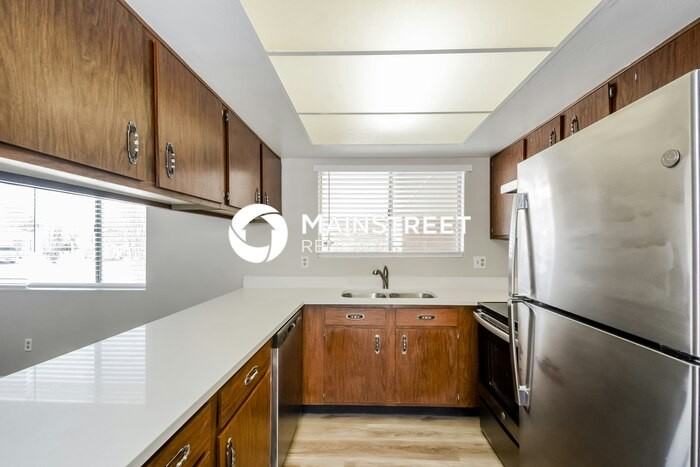 9722 E Golf Links Rd - Photo 7 of 16