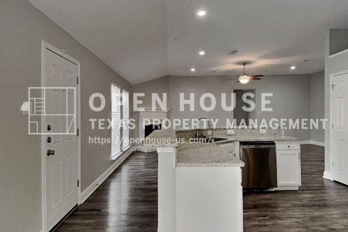 2808 Jennie Wells Dr - Photo 6 of 20