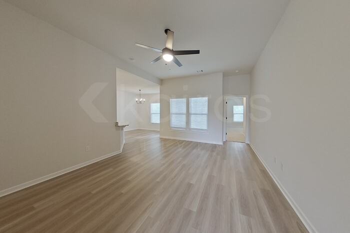 210 Peppercorn Way - Photo 7 of 25