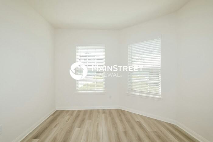 21154 Titian Dr - Photo 6 of 16