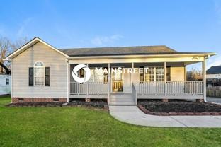 19 Grace Dr - Photo 1 of 1