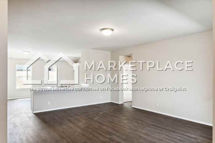 1011 W Cheyenne Ln - Photo 4 of 21