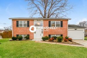 featured image of 35 Bernie Cir