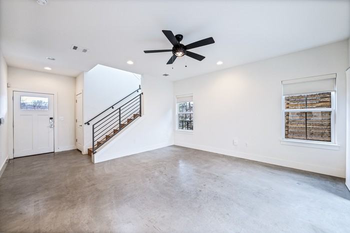 1213 Eleanor St #A - Photo 4 of 18