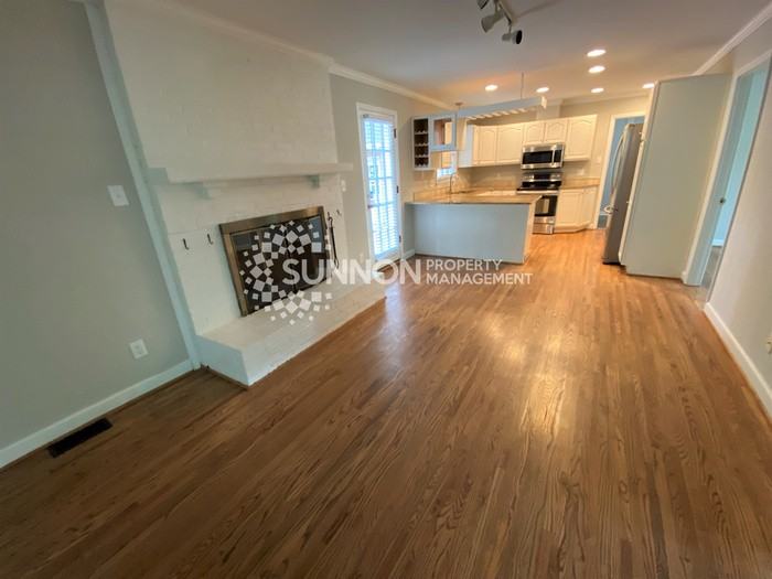 5301 Londonderry Rd - Photo 7 of 22