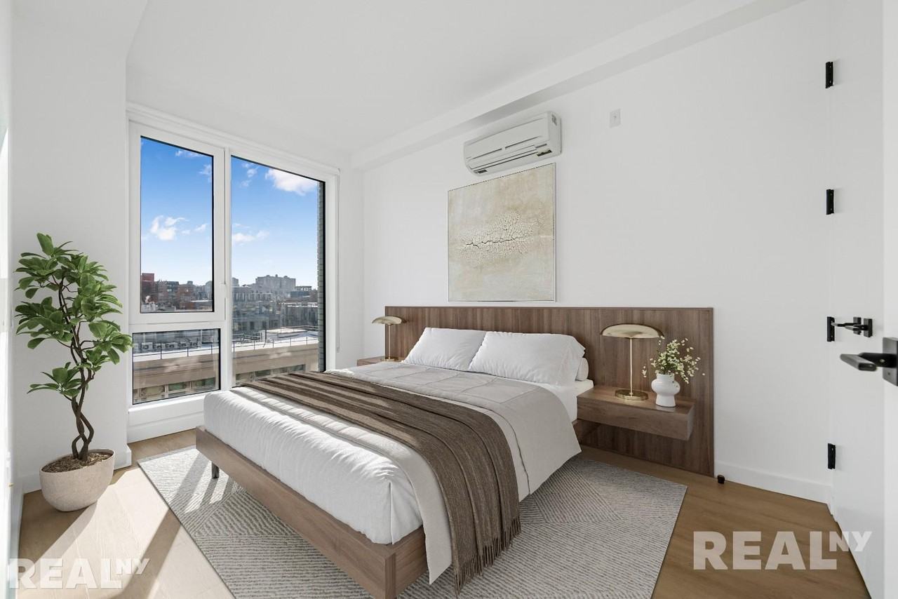 Dean St #302 - Photo 7 of 17