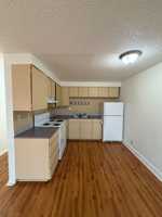 featured image of 2124 Arthur St #16