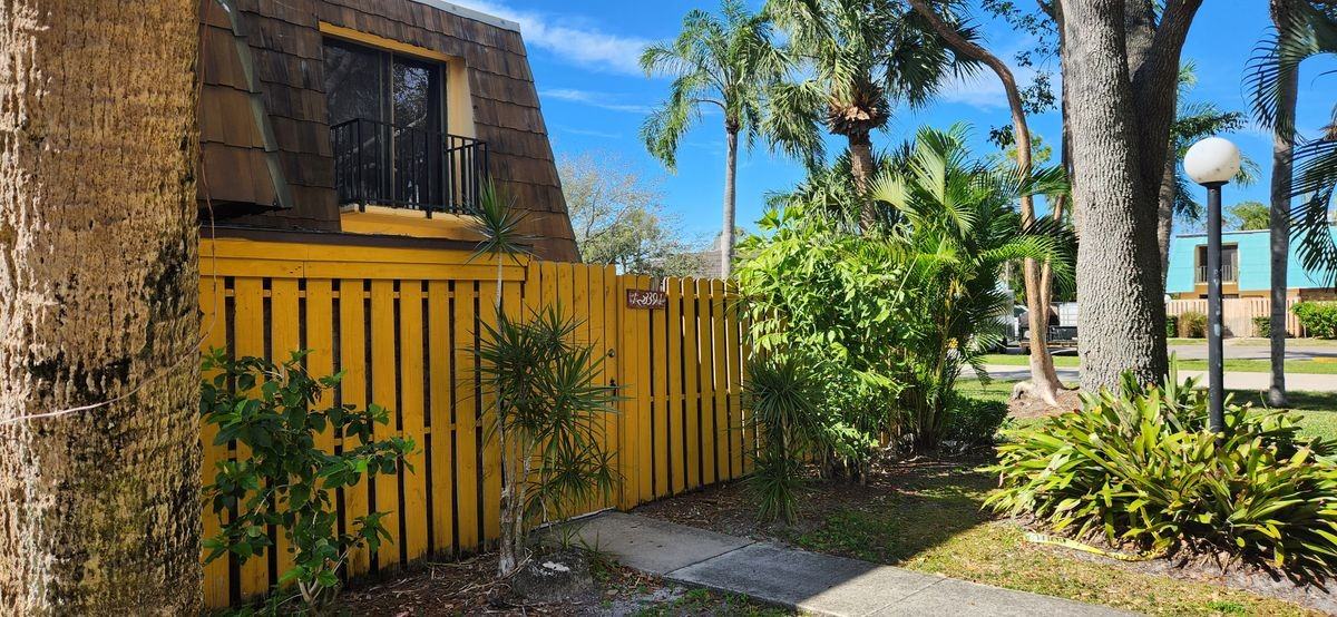 12339 Woodrose Ct ##1 - Photo 2 of 8