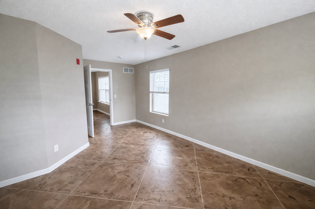 Eagle Crossing - Photo 6 of 36