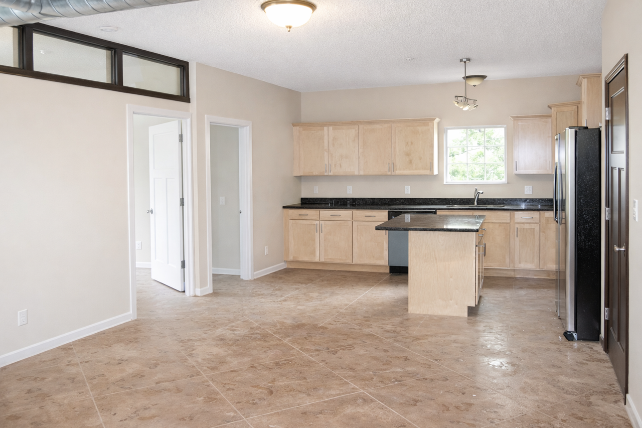 Eagle Crossing - Photo 4 of 37