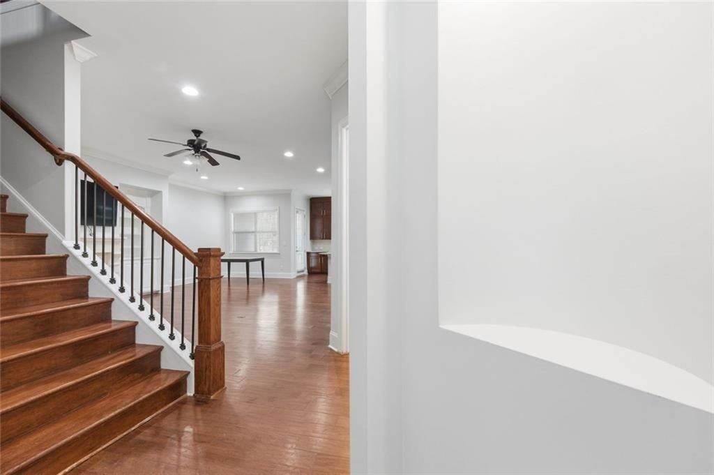 1779 Stephanie Trl Ne - Photo 2 of 28