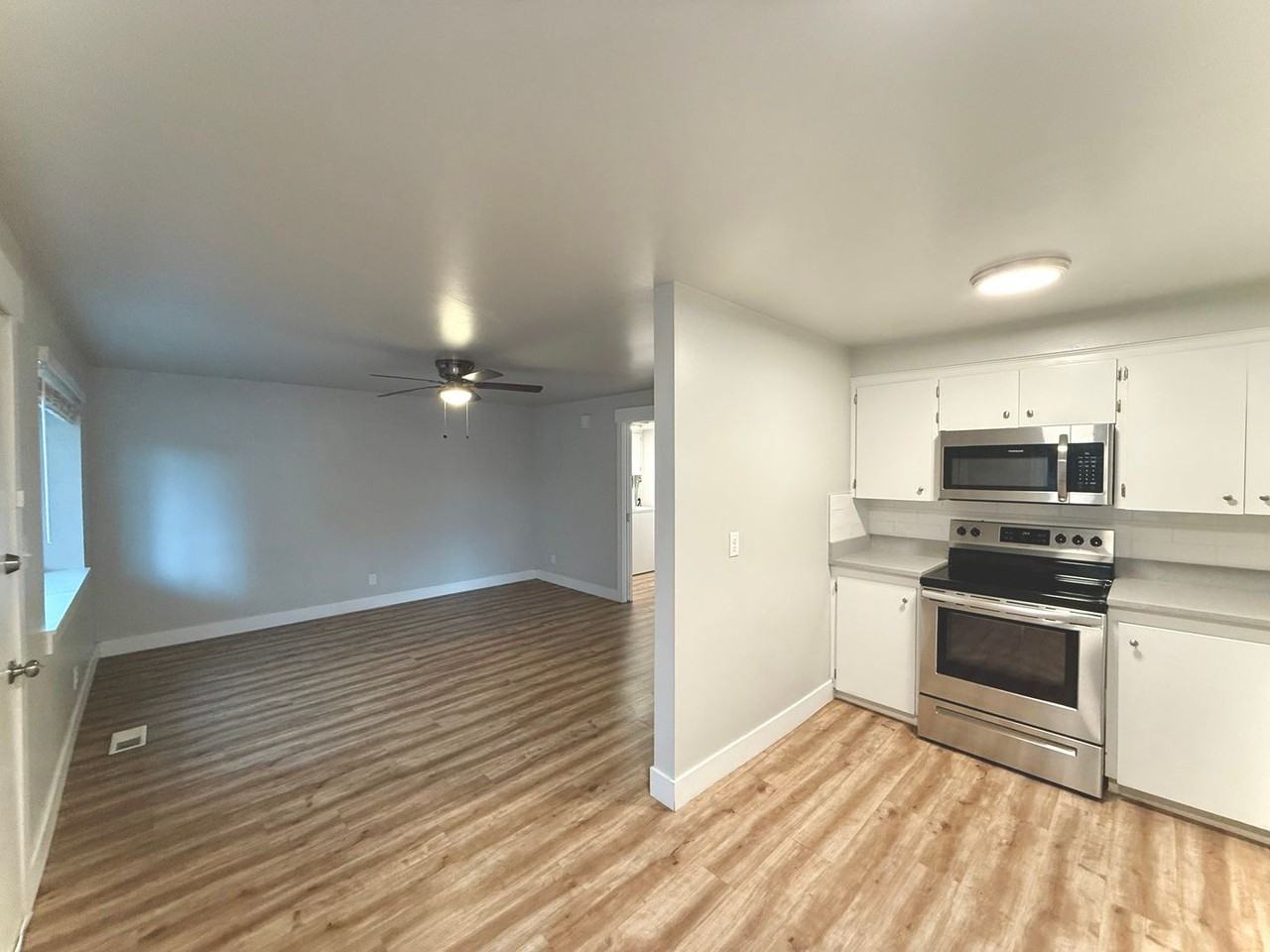 177 E Helm Ave #B - Photo 5 of 14