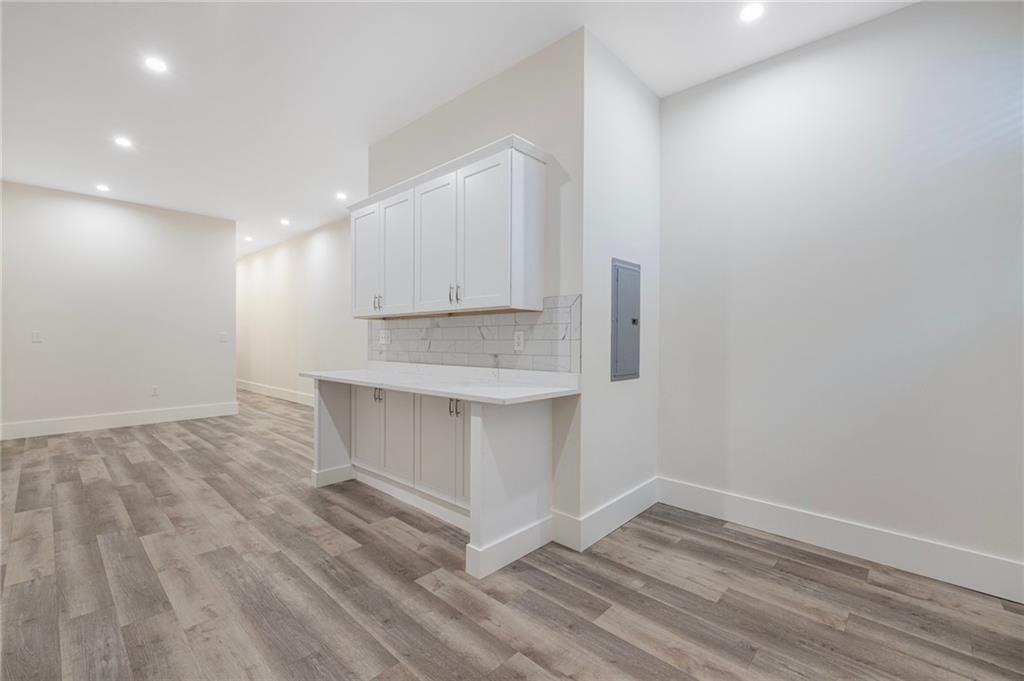 56 Sutton St - Photo 4 of 21