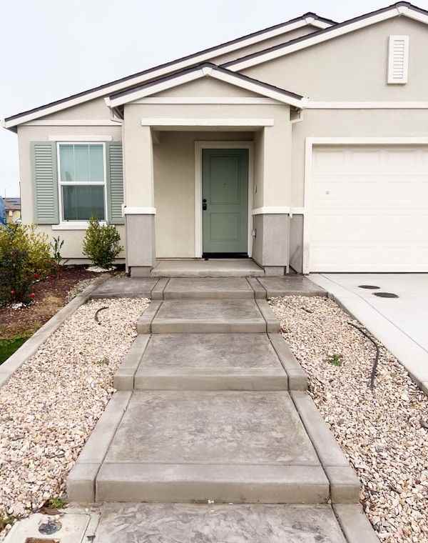 7447 Chadbourne Way - Photo 4 of 29