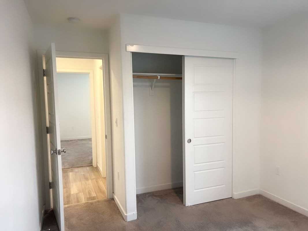 7447 Chadbourne Way - Photo 5 of 29