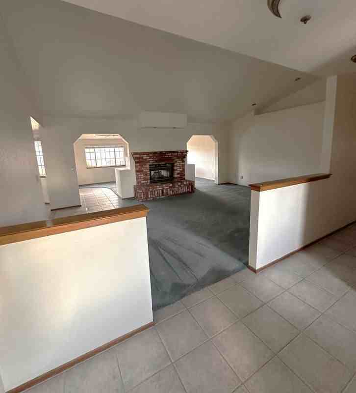 13005 Greensboro Rd - Photo 3 of 25