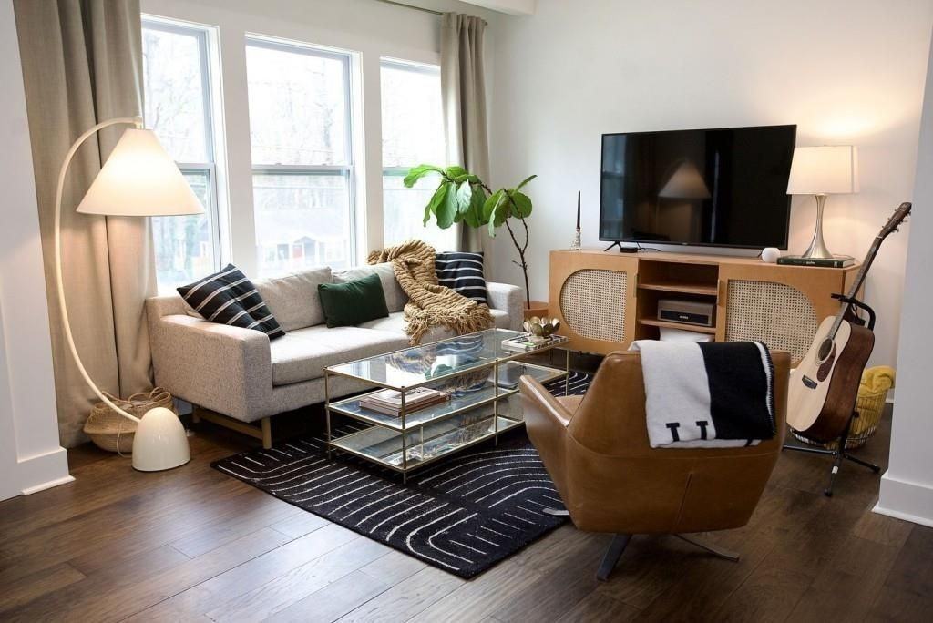 1718 Line St - Photo 7 of 25