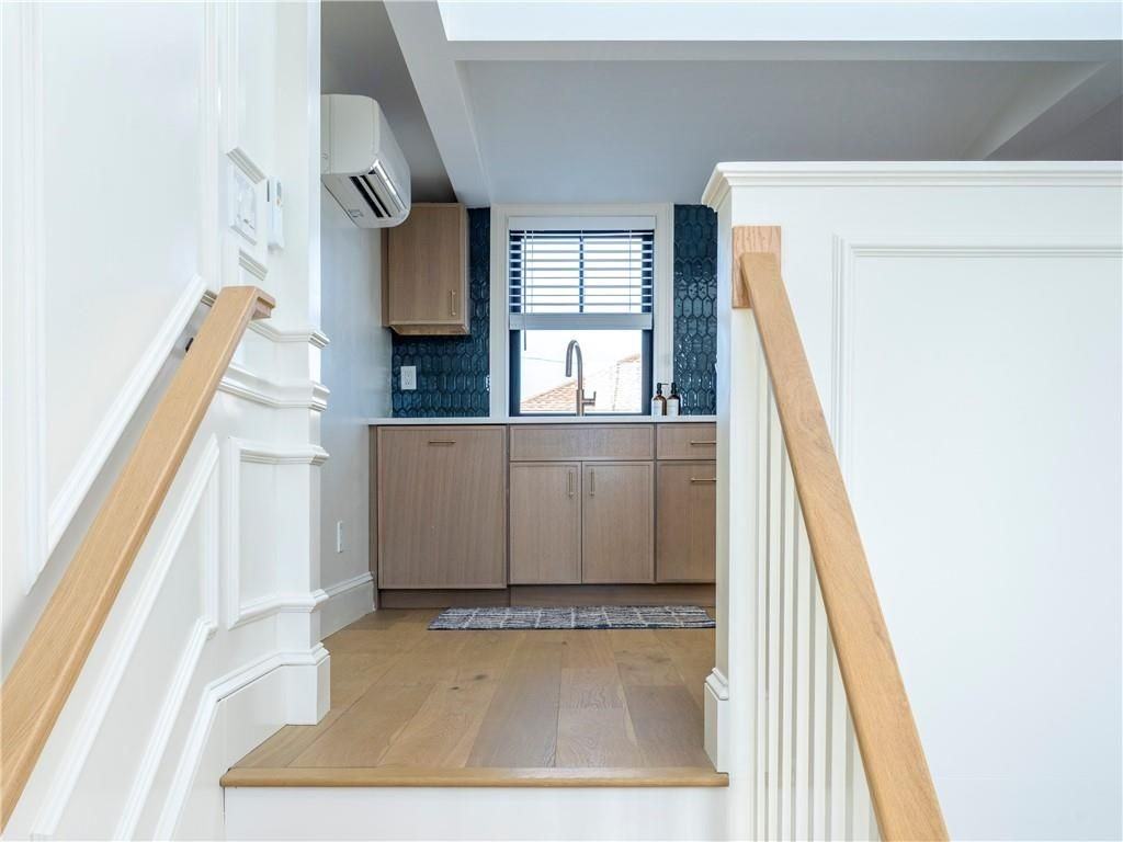 7 Dearborn St ##3 - Photo 3 of 16