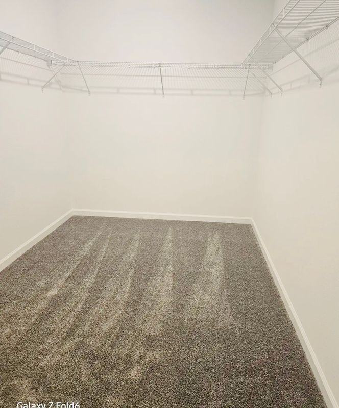 4885 Worchester Dr - Photo 3 of 19