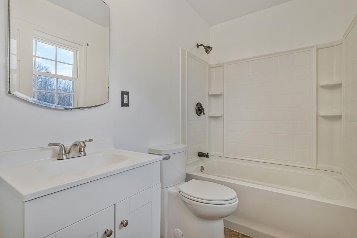 6015 Cracklingtown Rd - Photo 2 of 21
