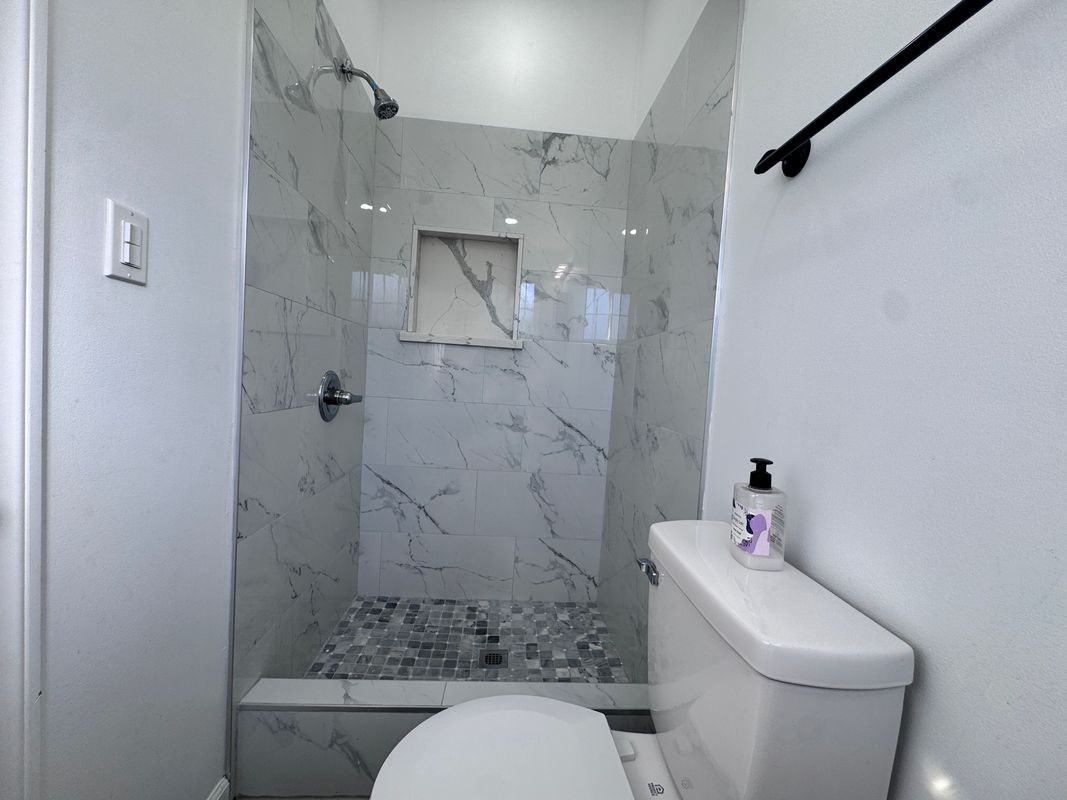 1001 S Eucalyptus Ave - Photo 6 of 9