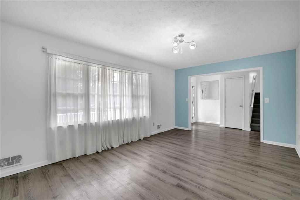 2746 Abilene Trl - Photo 7 of 38