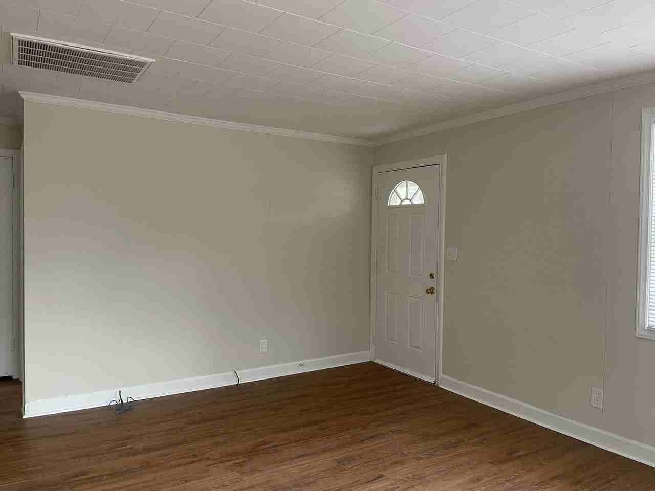 1020 Willard St - Photo 6 of 12