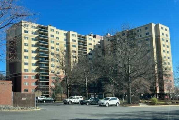 7333 New Hampshire Ave #515