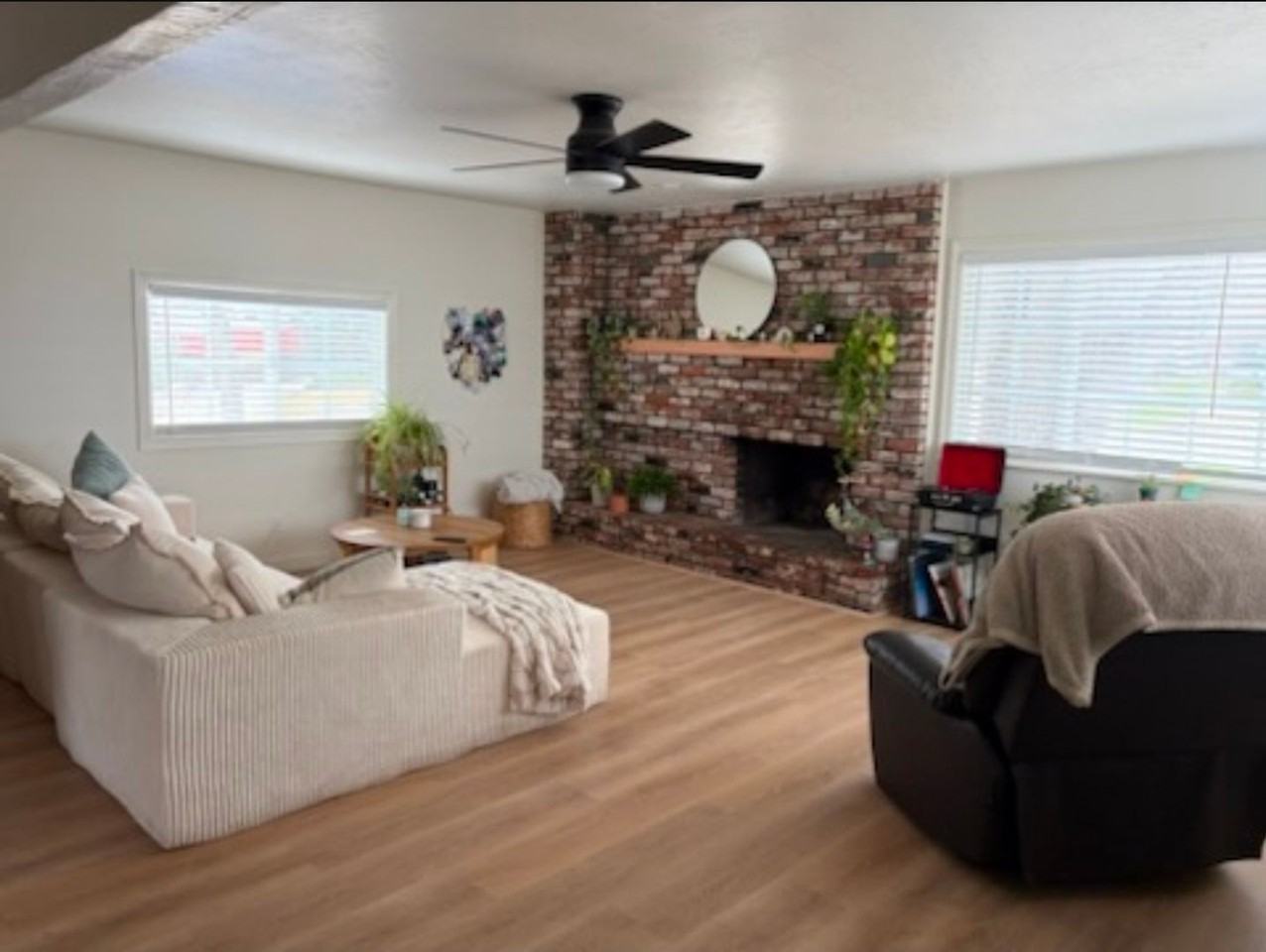 8965 Curbaril Ave - Photo 2 of 13