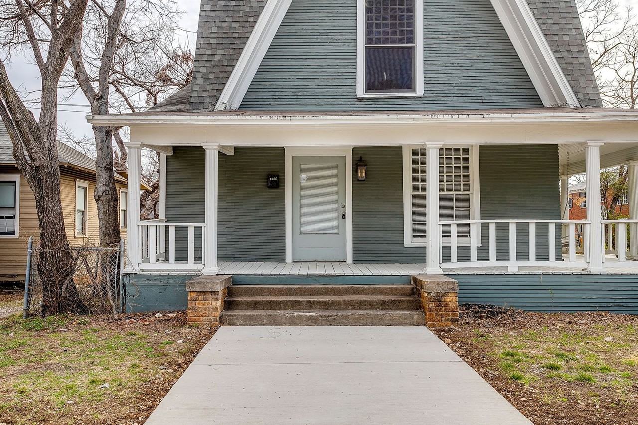 1329 Hurley Ave - Photo 4 of 41