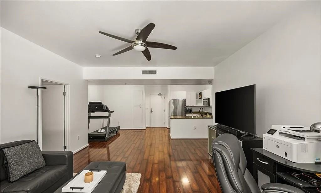 720 E San Jose Ave #6B - Photo 6 of 7