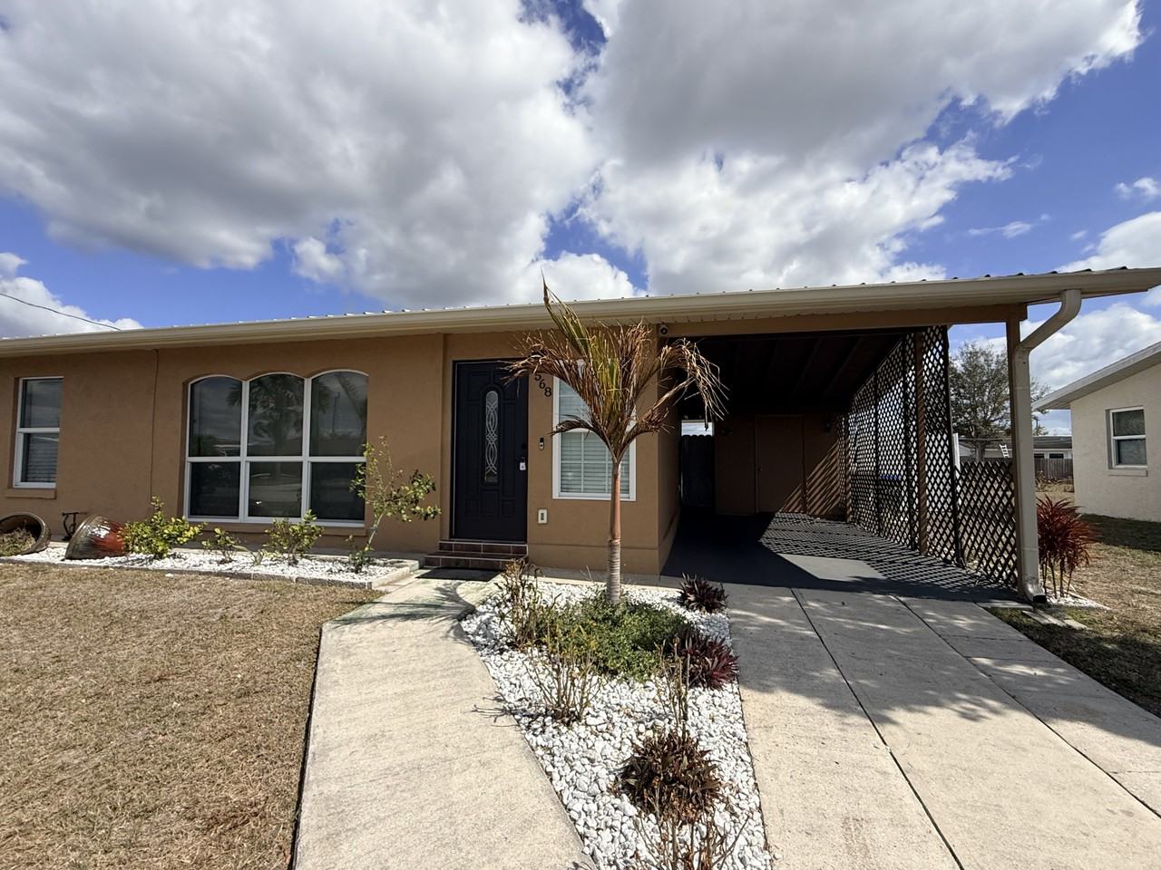 4568 Grobe St - Photo 2 of 12