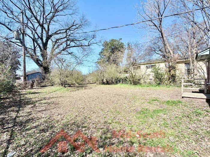 1417 Rayner St - Photo 4 of 14