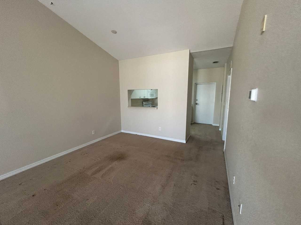 8424 Bernwood Cove Loop #1508 - Photo 4 of 25