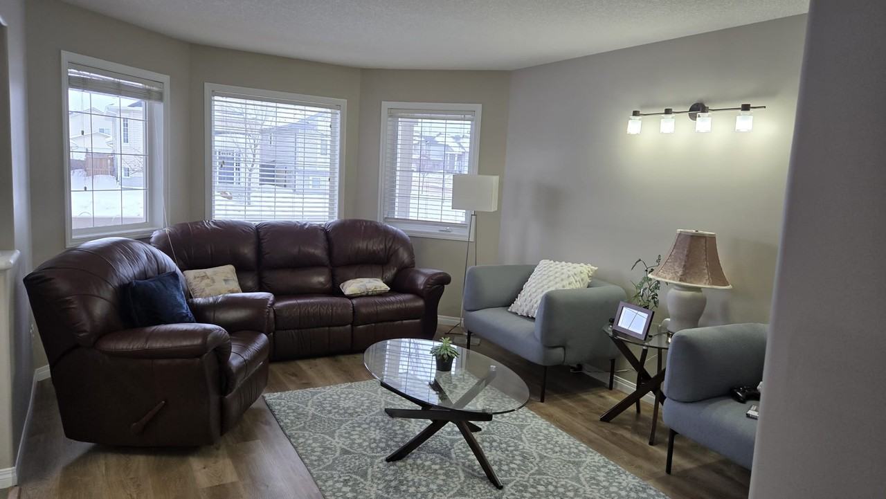 106 Brintnell Blvd Nw - Photo 4 of 20