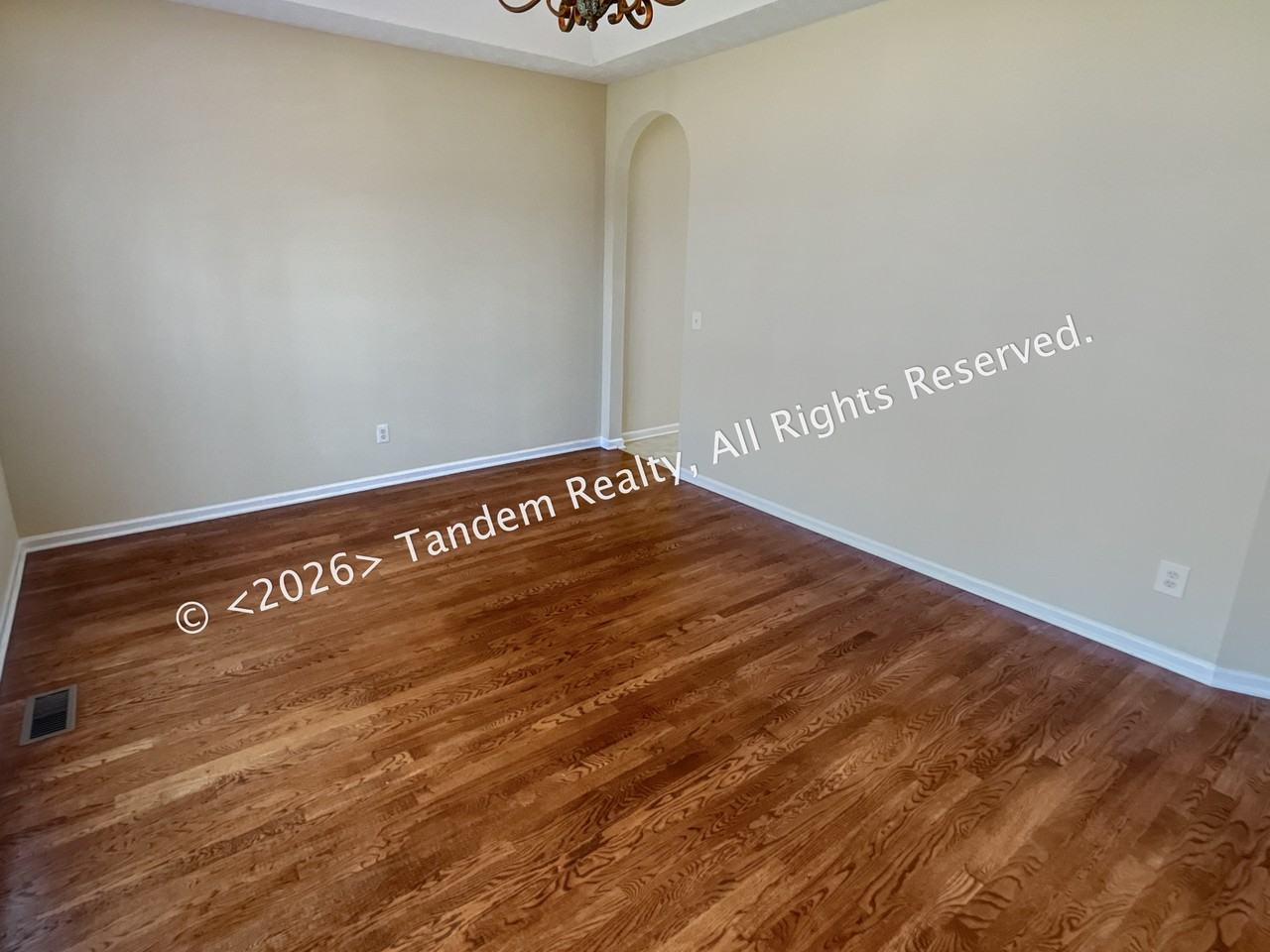 7365 Sugarloaf Dr - Photo 7 of 25